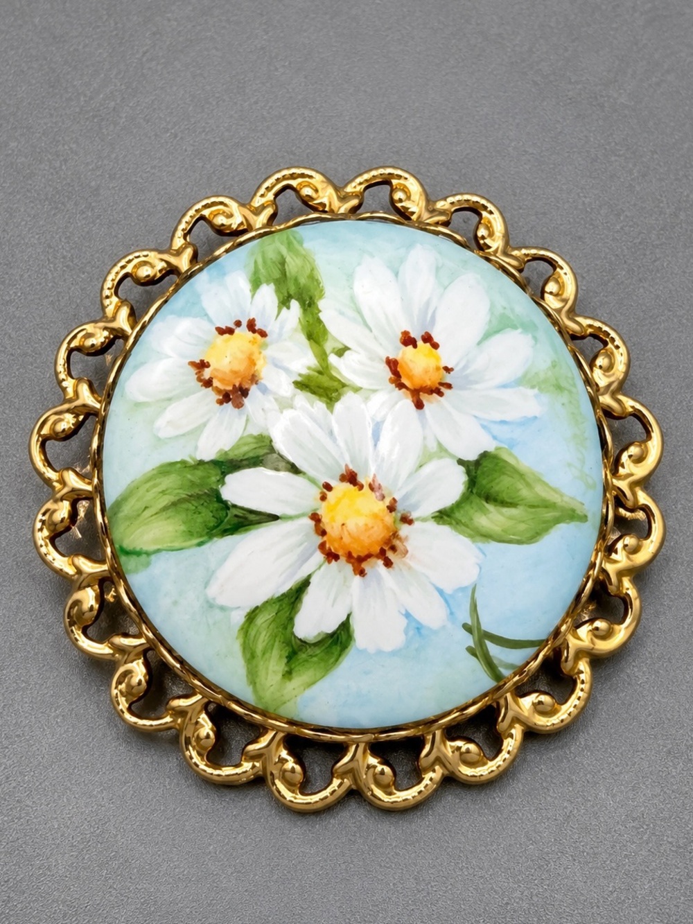 Vintage Hand-Painted Floral Porcelain Brooch #cz556